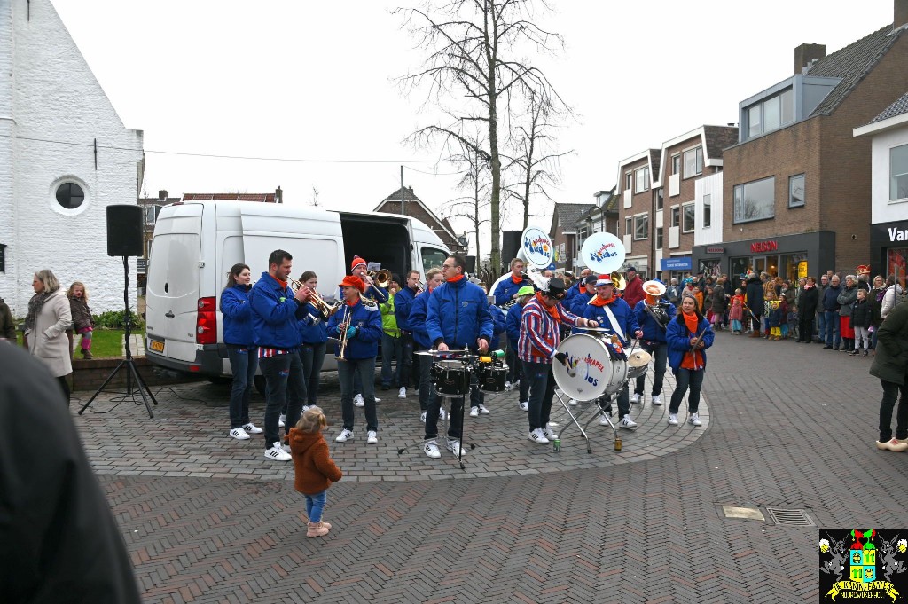 ../Images/Kinderoptocht 2023 001.jpg